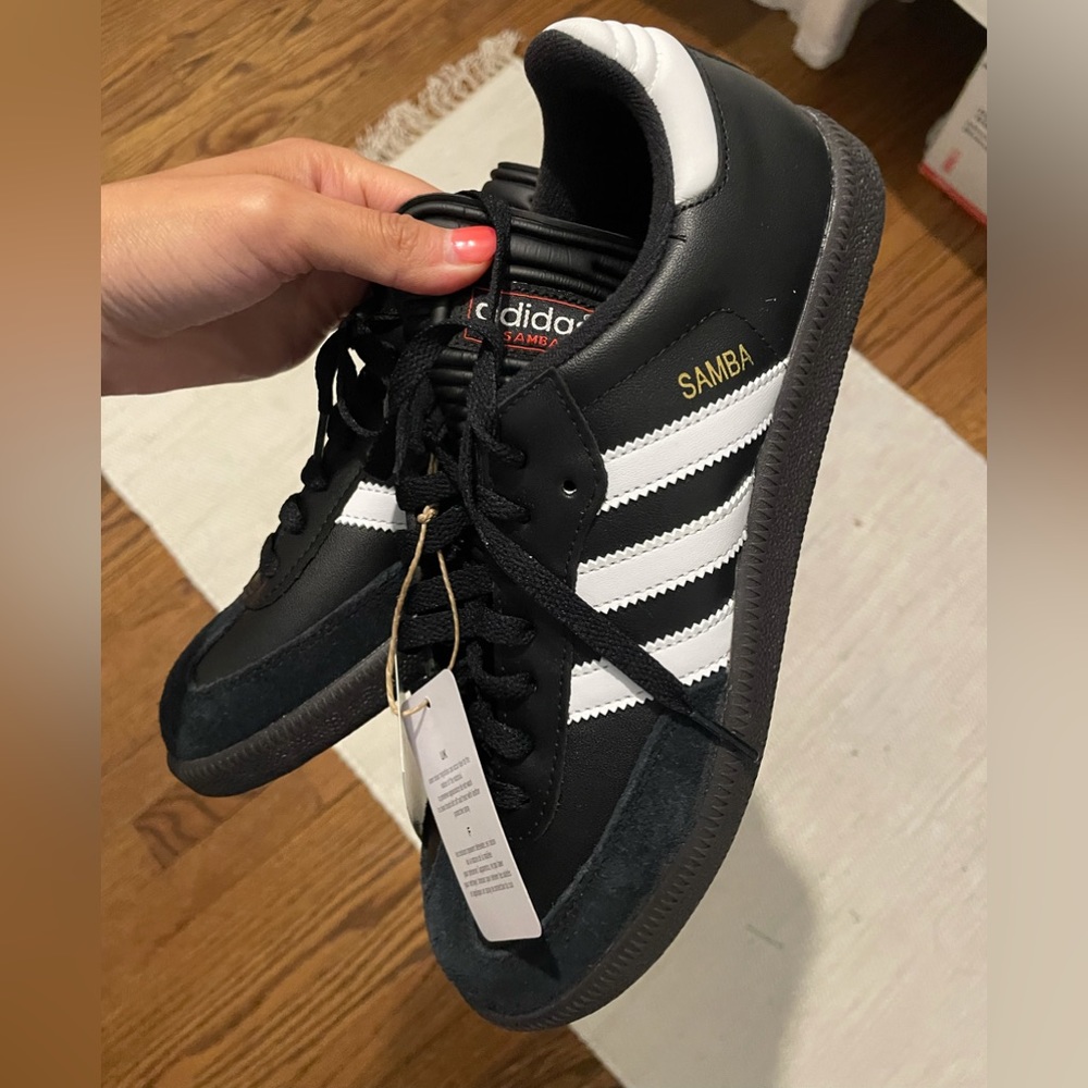 Brand new adidas samba 7.5 male and 9 female